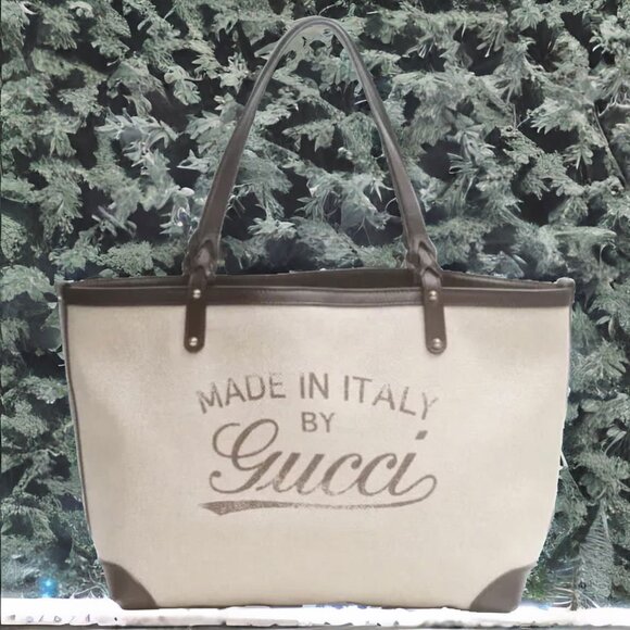 Hot Find! Gucci Signature Tote - Rare Collectable, Made in Italy, Like New - Picture 15 of 15